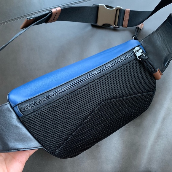 NWT COACH TERRAIN BELT BAG IN COLORBLOCK SIGNATURE - Picture 4 of 5